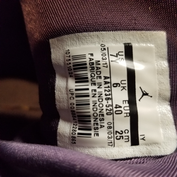 Air jordans 13 retro Dark Raisin - Picture 3 of 3